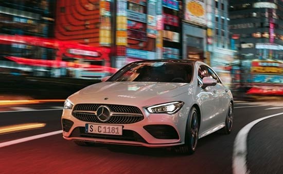 Mercedes-Benz undefined image