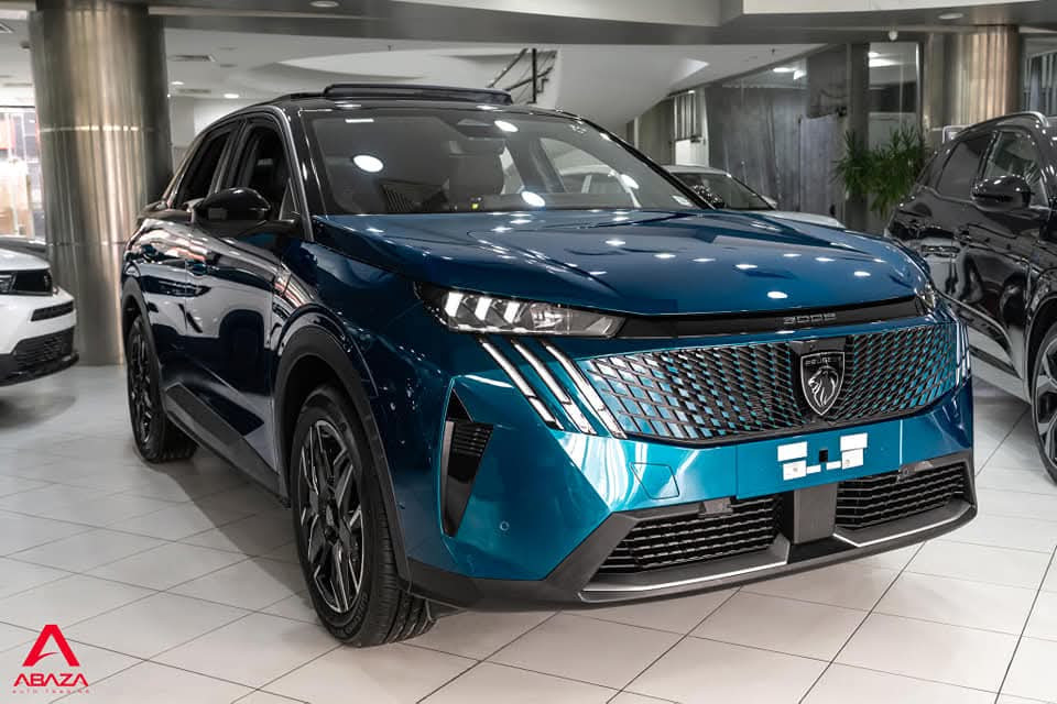 Peugeot undefined image