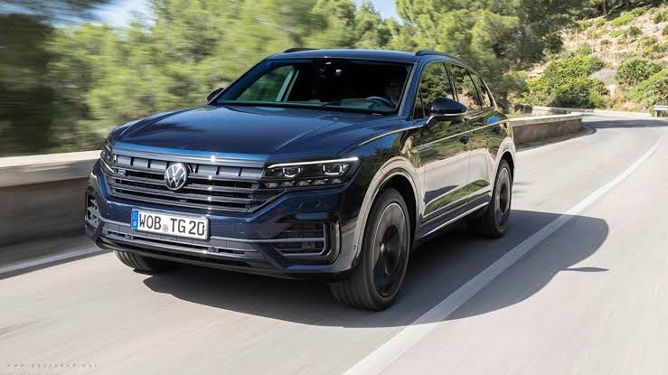 Volkswagen undefined image